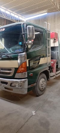 للبيع كرين شيطان موديل ٢٠٠٣ منزل الموديل سيارة باسمي  تحويل ثاني يوم ا...