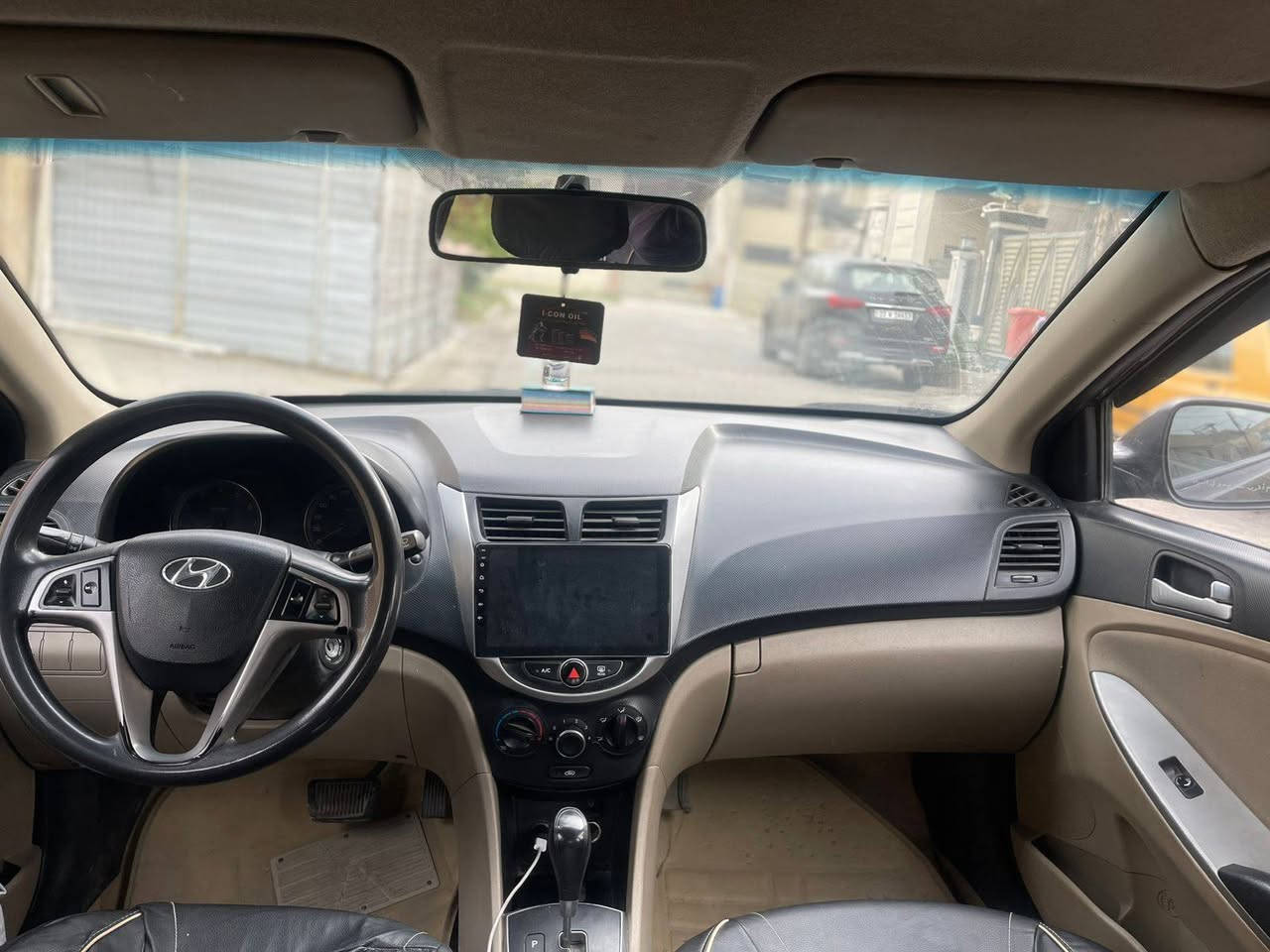 السلام عليكم
اكسنت ٢٠١٦ خليجي
خير من الله السياره حلوه
سعره ٩٢
***********
