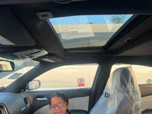 موديل 2018 السياره فول مواصفات عده الرادار الامامي كشنات تدفه تبريد شاشه جبيره تخم تاير حداديه امامي خلفي الف دينار متصرف عليه كاعيته مدوشمه سياره مال بيت ستخدام شخصي  سياره كلين كلين كلين بدون حادث 
رقمه شمالي تحويل مباشر 
مكانه مدينه الصدر 
السعر 218 بيه مجال شي بسيط 
هاتف ***********
