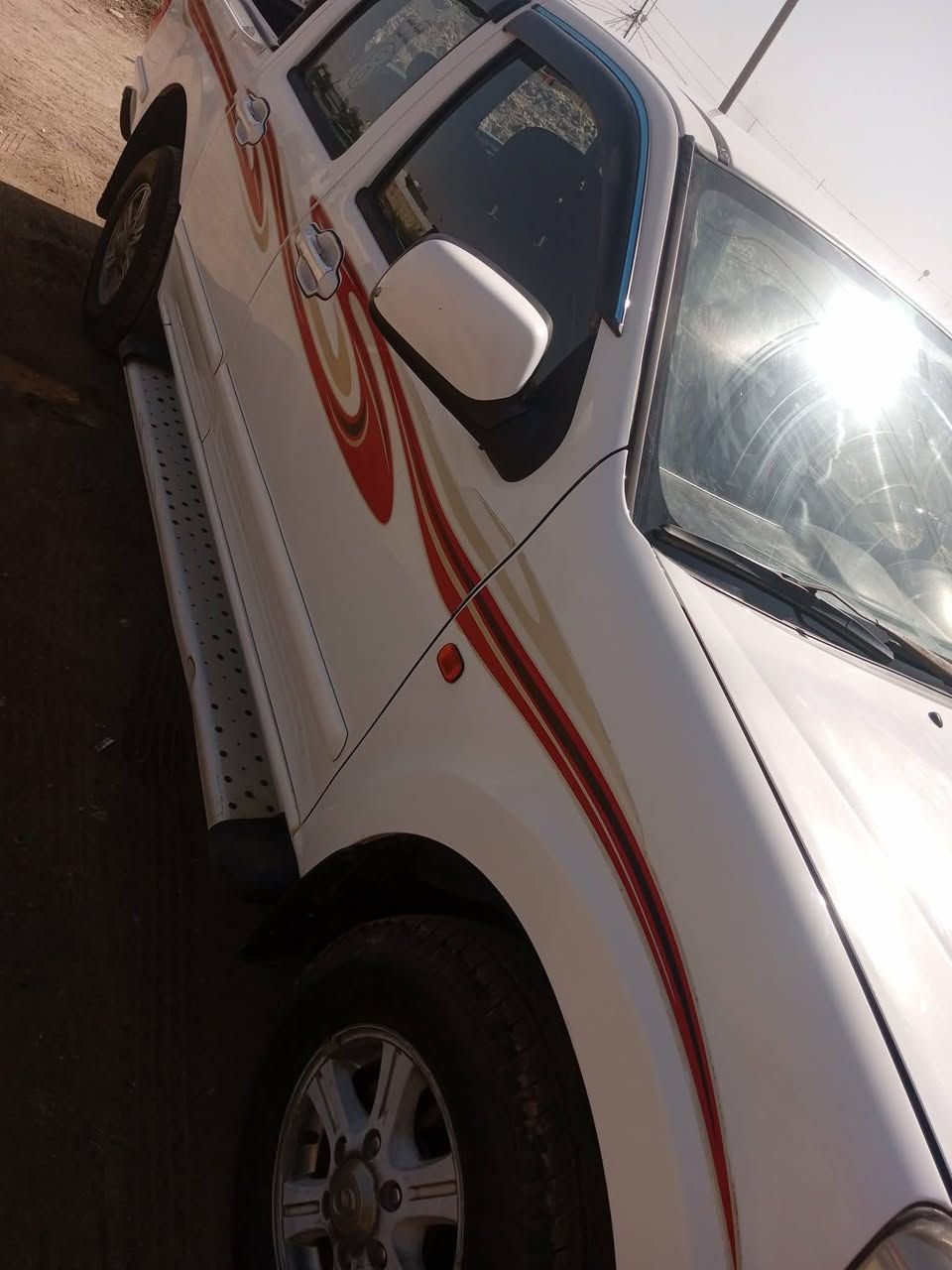 سلام عليكم سياره كريت ويل مديل 2015 سيارة جديده مكينة وكير واكسن شرط حدادية جديده تخم تاير كهربائيات كلها شغالة، باتري جديد سياره نضيفه ماعيزه برغي رقم نجف سنوية مجدده ل 2028 مداور ثاني يوم  مكان الديوانية الحمزة الشرقي. ***********
