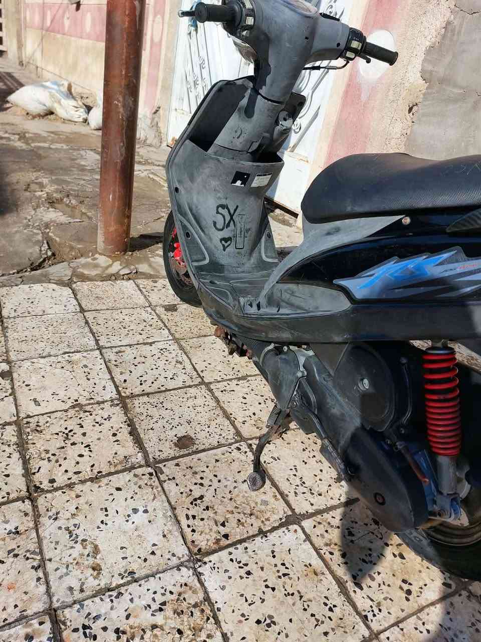 السلام عليكم ماكس عدله للبيع الدراجه كفاله عامه شلعه ومعدل الدراجه خير من الله مكاني بغداد الشهداء العبيدي***********
