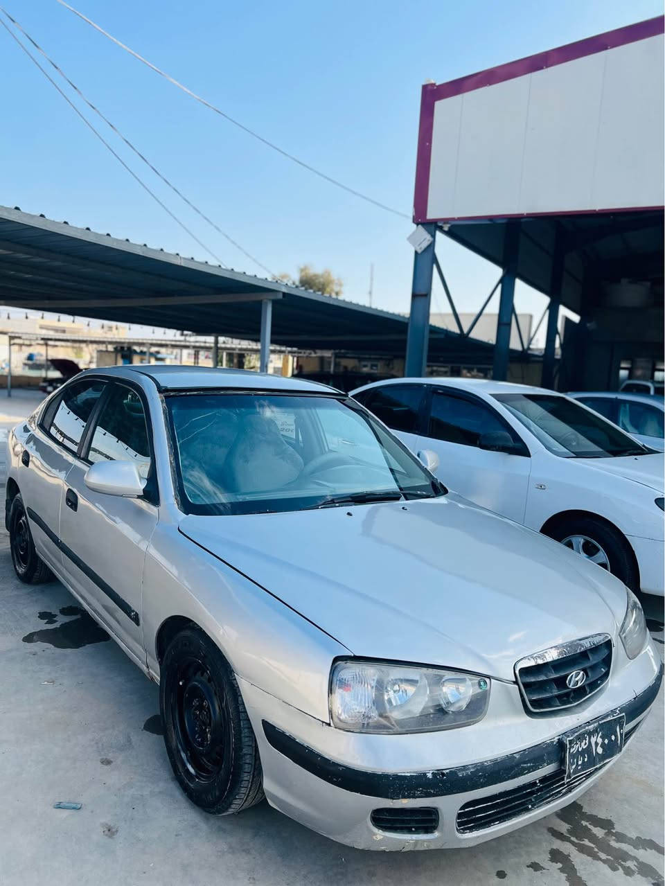 ئۆندا ئەلەن تەرا گێڕ تۆماتیک  سەنەوی لەگەلە  ساقە سەیارەکە گێڕو مەکینەی زۆر پاکە تەقەو ڕەقەی نیە نوقسانی نیە کارەباهیو ناوگێچی هەموی مەزبوتە زۆر پاکو جوانەسەیارەکە سعری ٣٥گەڵا گۆڕینەوەیش دەکەم شوێن سەیسادق
*********** حلبجة, السليمانية
