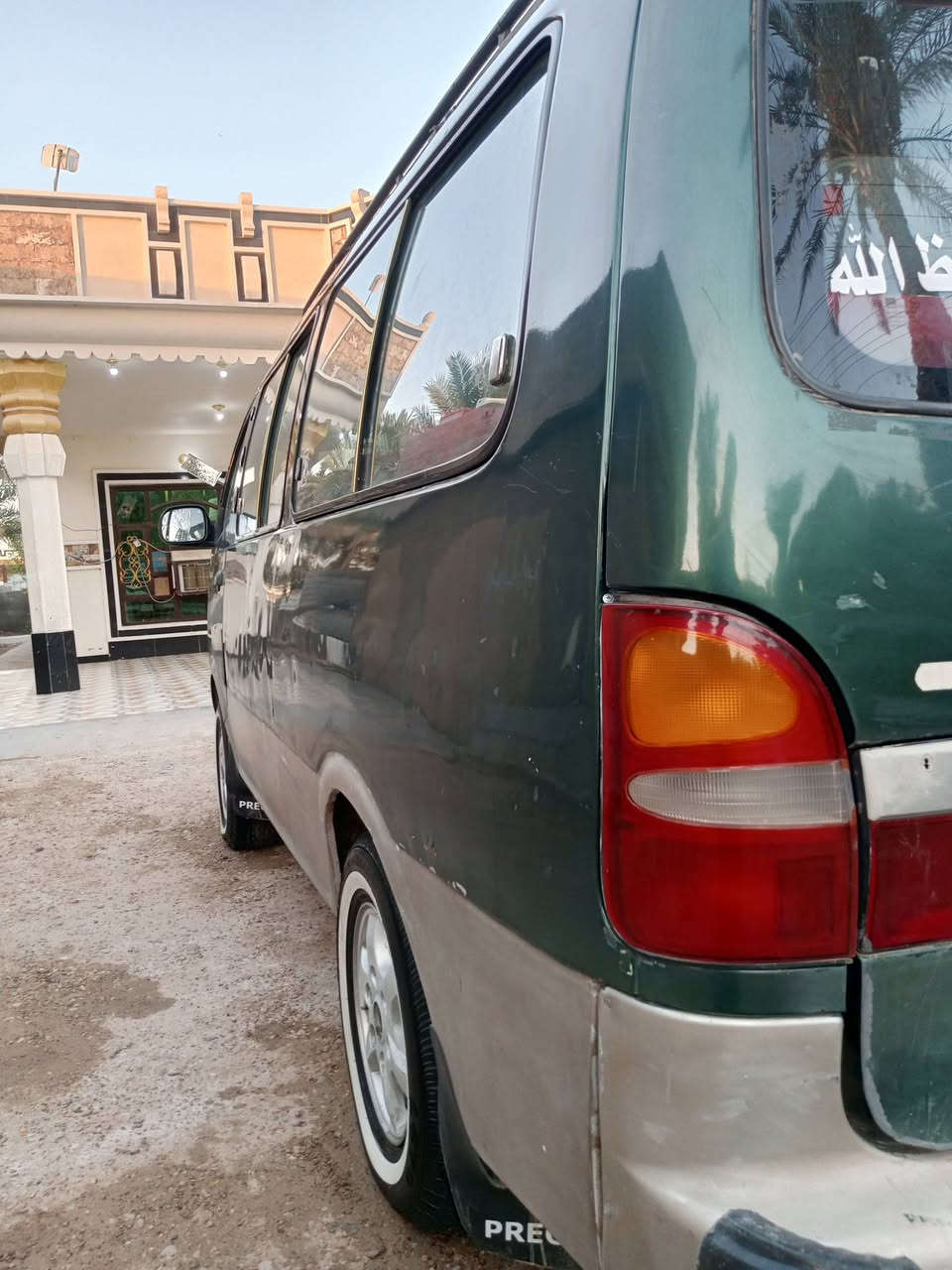 سلام عليكم سياره بريجو للبيع مودي ٢٠٠١ كير محرك اكسن شواصي سياره خير من الله كهربايات كله شغاله سياره مال جناي مصفره هيه مرور رقم كربلاء مشروع وطني تحويل ثانيوم مكان ابو غريب ***********وتساب
