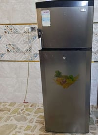 ثلاجة • ١٦ قدم