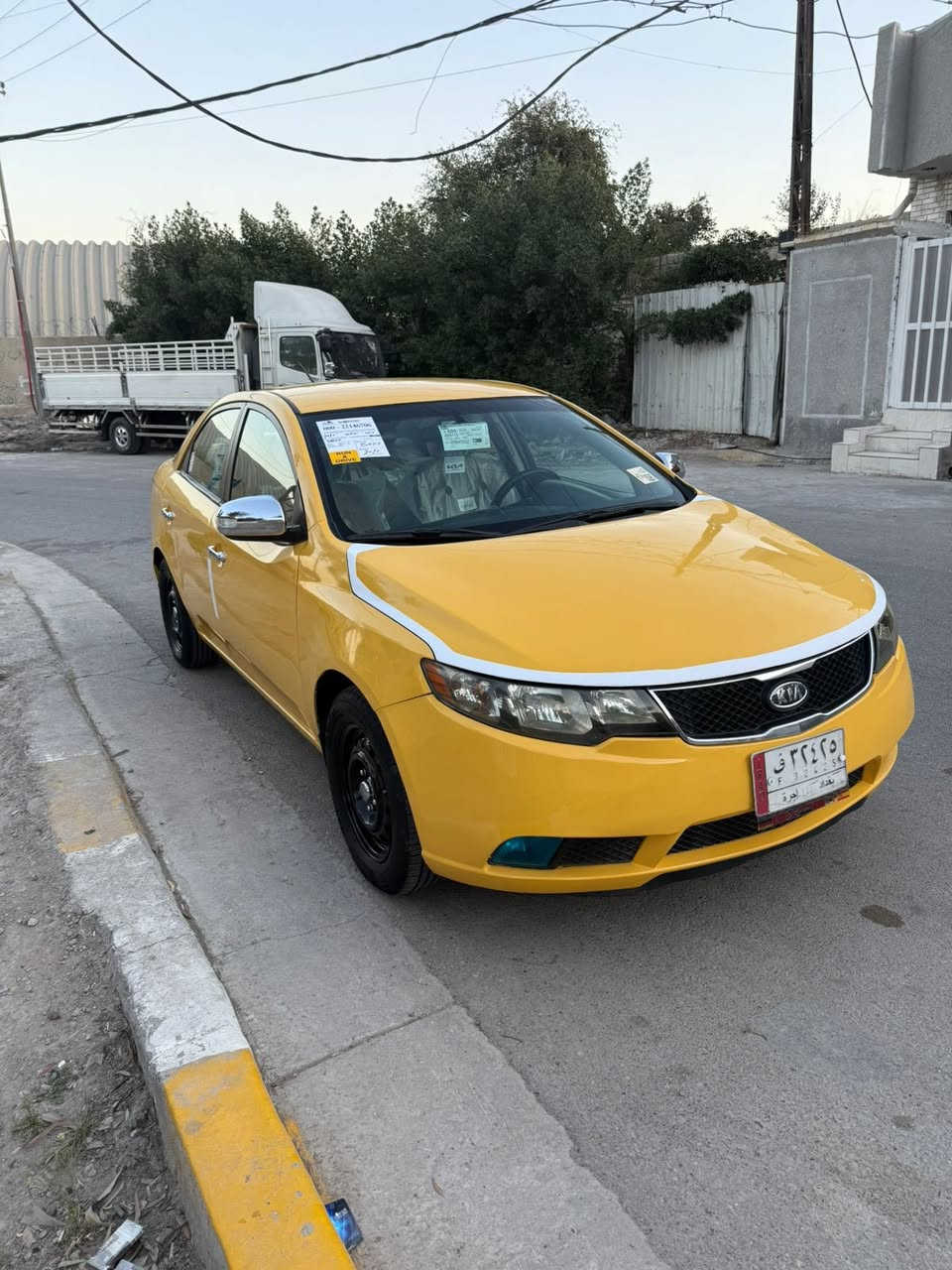 سلام عليكم كيا فورتي ٢٠١٠ وارد أمريكي حادث جاملغ فقط بدون دواخل مكينة ٢٠٠٠ سيارة حلوة وجديدة مال جناي اي نقص مابيهة صدر ماني خلفي جديد السعر ٨٢ وبيها مجال مكاني بغداد ***********
