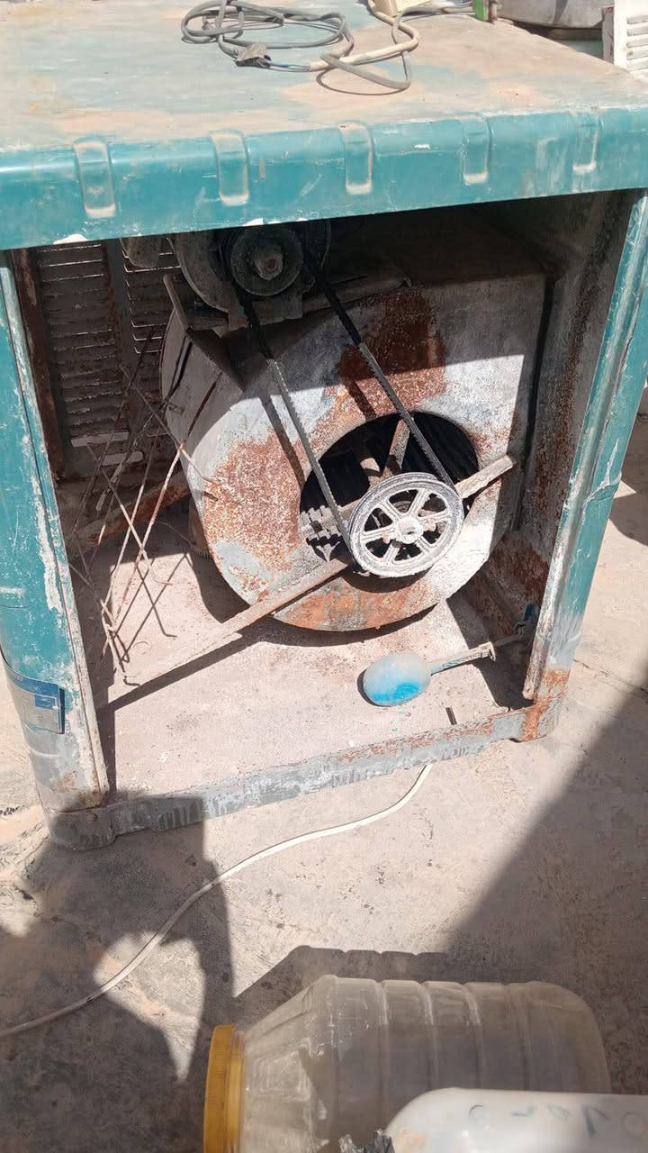 سلام عليكم
البيع
مبرده ثنين ونص مستعمله 
سعر خاص


**إذا كنت صاحب هذا الإعلان وتريد حذفه لأي سبب، رجاءا أرسل رسالة إلى الدعم الفني**