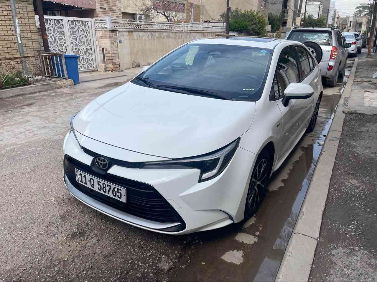 كورلا 2024 هايبرد 
شخط بسيط بدون دواخل 
السعر 135 في بغداد
*********** فقط نقد وشرط تحويل 
جماعةً130 اعتذر جداً Colombo, Sri Lanka
