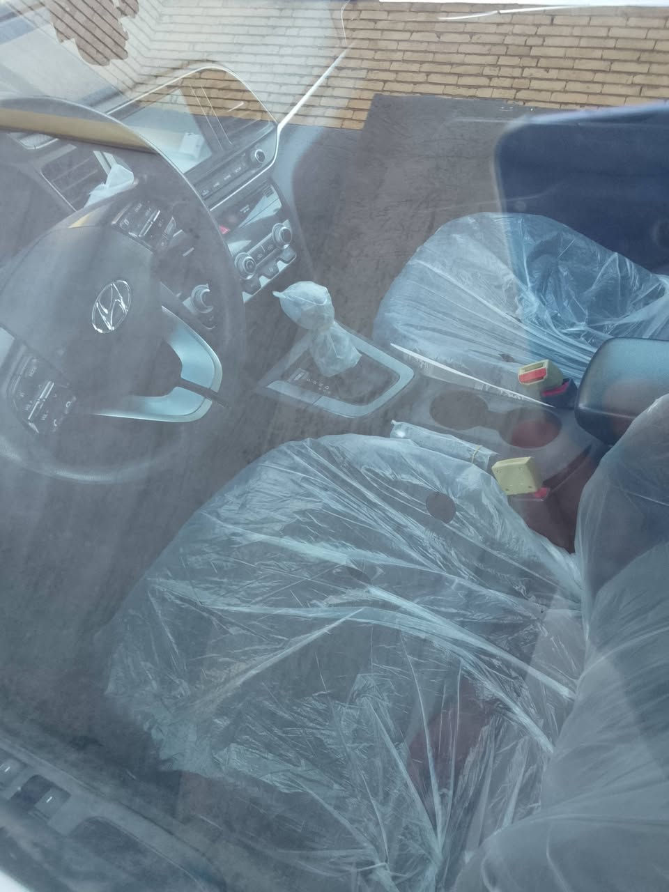 النترا موديل 20 سياره جديده
حادث بسيط بنيد فقط ترايك لشمال 
كير مكينه صدر كله كفاله برغي مابيها نقص داخلها مال زيرو 
مكاني بغداد السعر 138
‏‪***********‬‏
