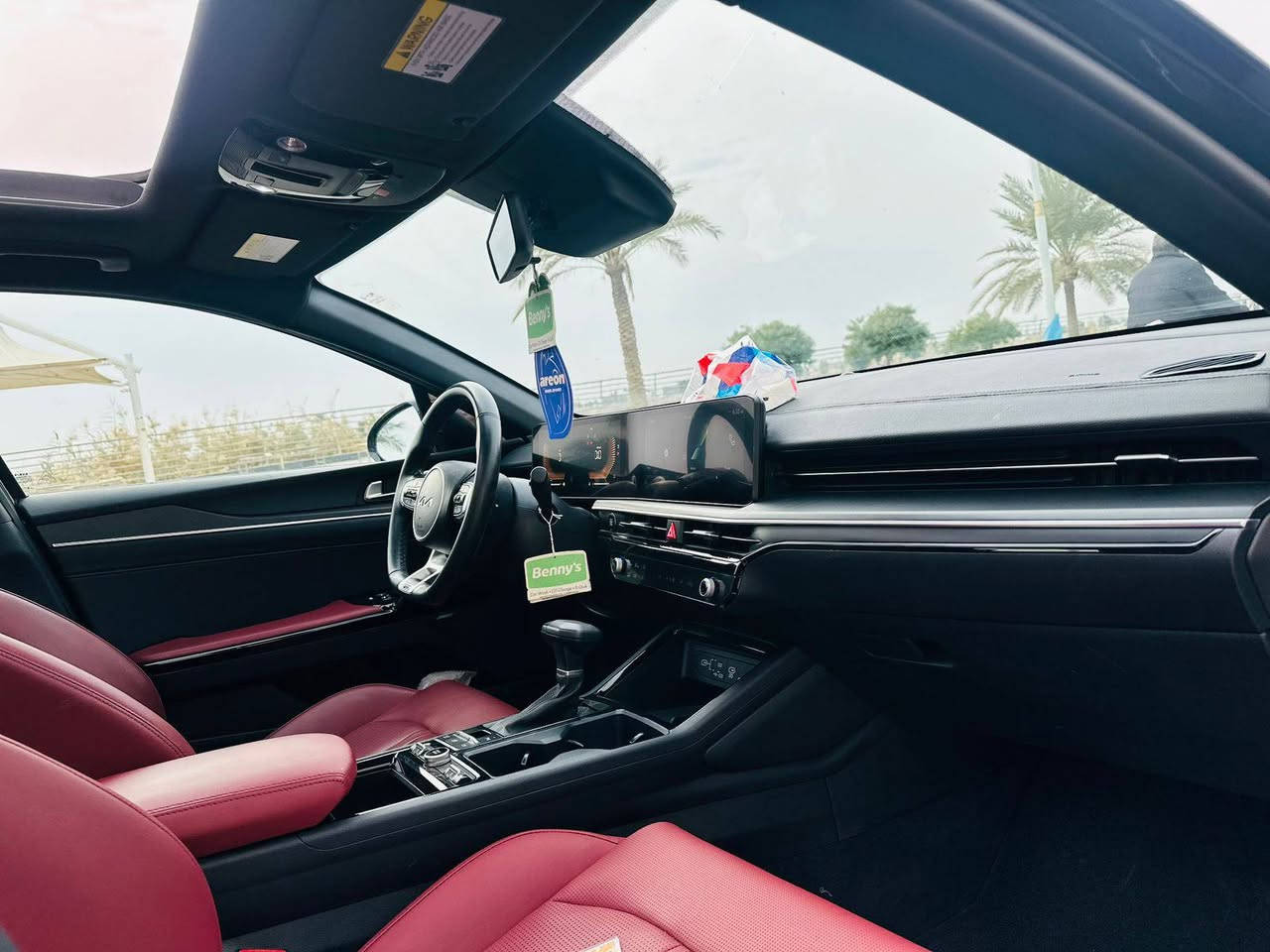 Kia K5 Gt-line
#كي #فايف #جيتي #لاين موديل٢٠٢٥

للبيع لون #اسود السعر٢١٥بيها مجال  بسيط  

المحرك ٢٥٠٠

وارد امريكي 

الضرر : بنيد فقط بدون شواصي بدون لغد ضربه   
صوره الحادث مرفقه

ماشيه ١٦ ميل

مواصفات :

تشغيل عن بعد

رادارات امامية وخلفية وجانبية 

نقطة عمياء

قيادة ذاتية :::::::::::

دخول ذكي

كروس مثبت سرعة 

شاشة كبيرة 

شحن لاسلكي 

هند بريك كهربائي 

بصمة 

اشاير بلمري 

كامرة دواره

4 انضمة قيادة 

اوتو هولد

ترحيب بل اليدات

كشنات كهرباء

داخل جلد احمر 🛑🛑

ملاحضه // سياره رقم بغداد بااسمي تحويل 
هاتف ***********
