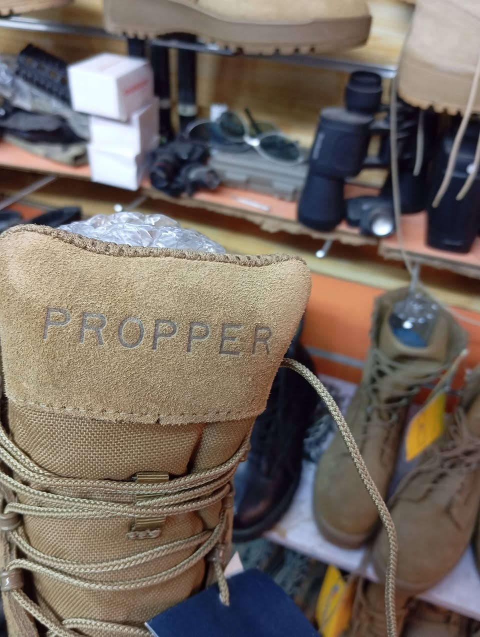 اصلي امريكي التواصل واتساب ***********
