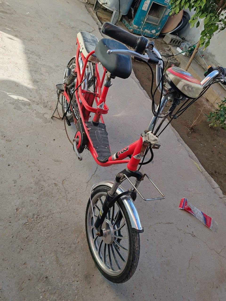 بايسكل شحن للبيع 
٤ بطاريات 
سرعتين ٣٣ و ٤٠ 
بايسكل حالته زينه استخدام شخصي من البيت للمدرسه قيم بما يرضى الله وأخذ


**إذا كنت صاحب هذا الإعلان وتريد حذفه لأي سبب، رجاءا أرسل رسالة إلى الدعم الفني**