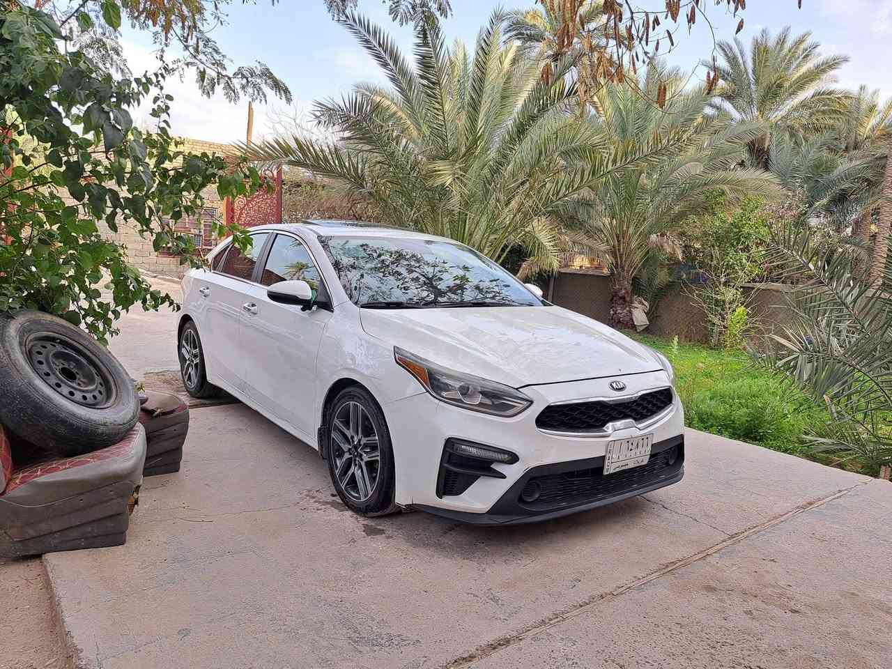 كيا فورتي موديل 20 كير ومكينه خير من الله حجم ٢٠٠٠ دوش كير AT رقم كربلاء معوقين بعد الها ٥ اشهر صير حره فول موصفات للاخير عدا لبصمه حداديه جديده كهربائيات عامه شغاله حادثها كلش حلو دعاميه وبنيد لباقي كفاله شرط سونار تخم تاير تراي كلش ناعمه وسريعه بدون دونز سعرها مناسب وحلو ١٣٣ وبي مجال للشراي مكاني كربلاء ***********
