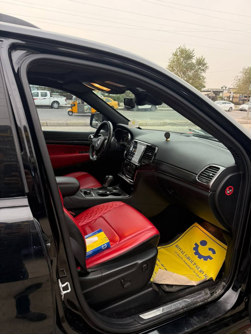 السلام عليكم جيب اس 2022 فول مواصفات وكاله هارلم خليجي رقم اربيل 25 الف ميل السياره وكاله بيه ملاحضه بسيطه فقط السعر 390 وبيها مجال بسيط ***********
