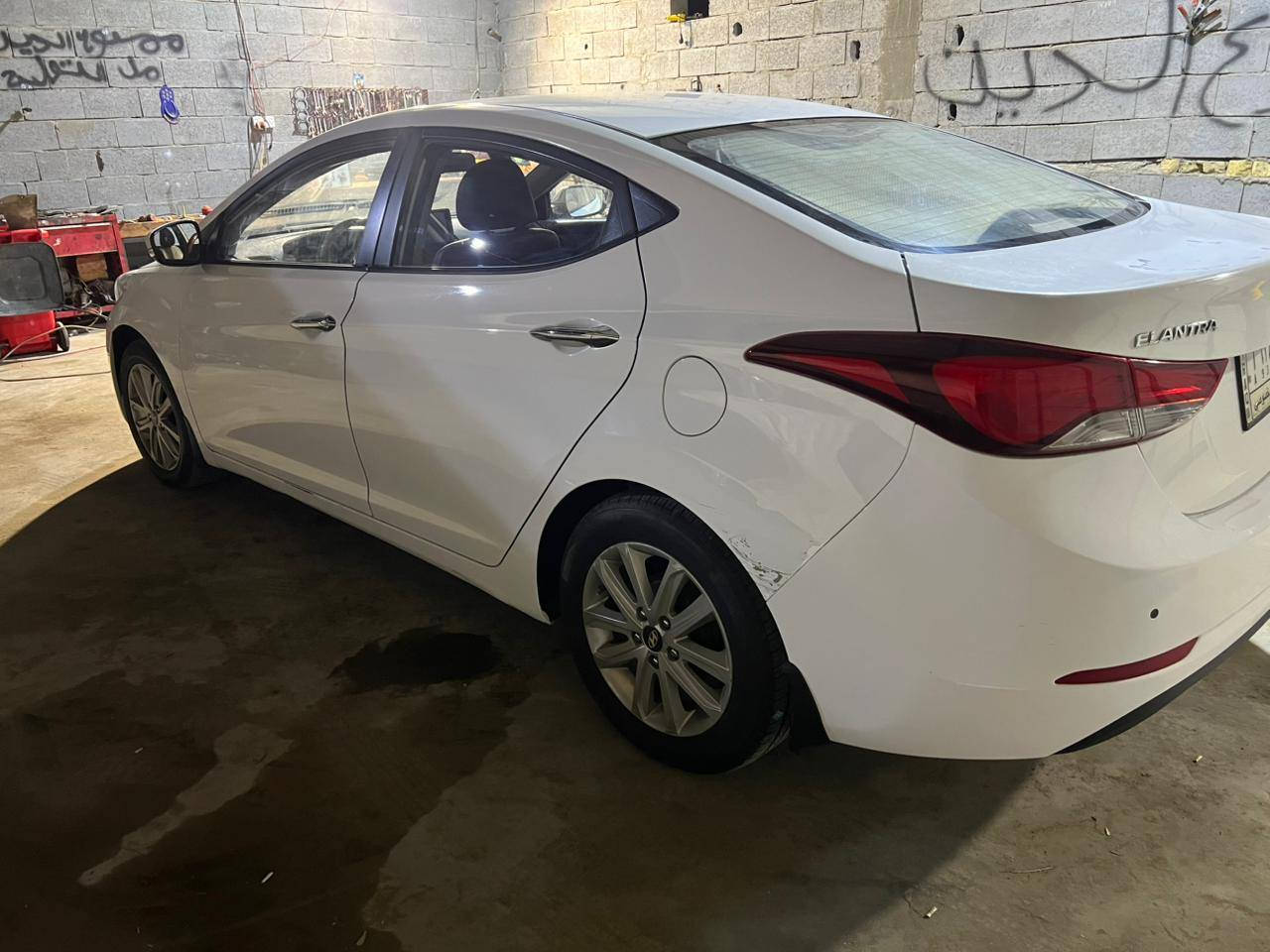 السلام عليكم البيع النتره 15 خليجي فول مواصفات السياره بيه تبديل مدكر امامي فقط بدون شواصي ول باقي شوف العين مكينه وكير وحداده وتبريد كفاله السعر 110 وبيه مجال ***********
