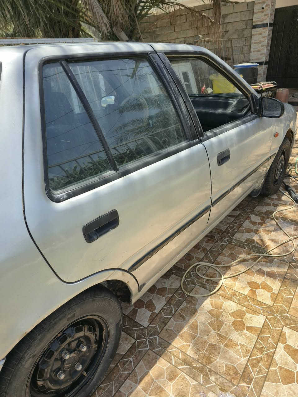 السلام عليكم للبيع هونداي اكسيل (اكسله) 1993 محرك 1600 كير عادي تخم تاير ومازدات جدد السعر 23 وبيهه مجال مكاني ديالى *********** بي واتساب
