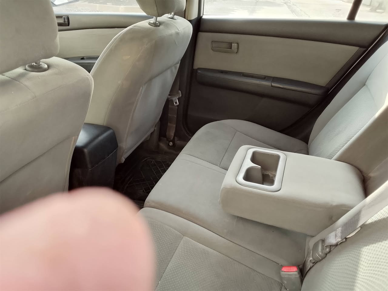 نيسان سنترا -2010-
خمس قطع صبغ،  گير محرك بالشرط، في كركوك، موبايل: ***********
للبيع فقط.
