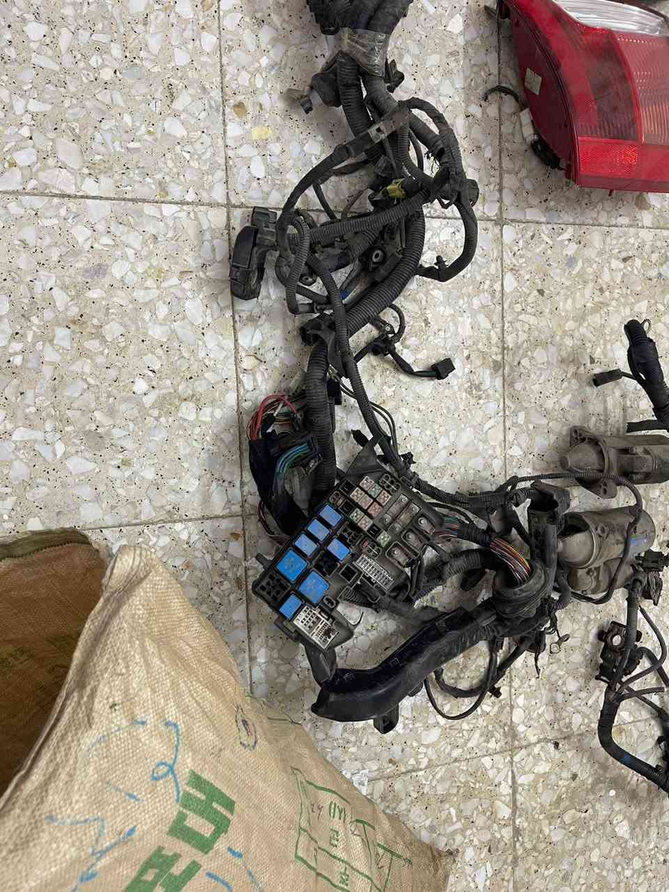 أدوات اكسنت مقدس للبيع العنوان بغداد 
***********
