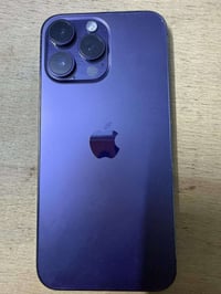 شباب عندي جهاز 14برو ماكس ماستر شرق اوسط جهاز نضيف استعمال واحد بطارية...