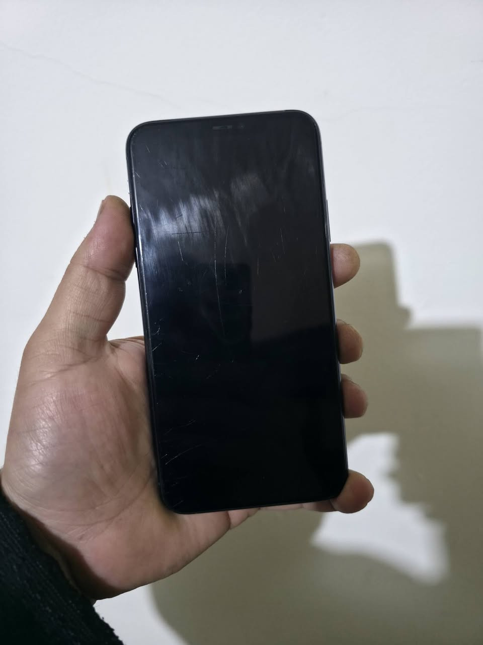 ايفون 11 برو ماكس 
ذاكره 64
بطاريه 74 صرفه كلش مرتب .جهاز مداخل صيانه بحياته 
بي شخوط بل شاشه وبي ضربه بسيطه بل ضهر 
ملحقاته باكيت والشاحنه الاصليه مالته .سعره 200 او للمراوس شعندك نزل


**إذا كنت صاحب هذا الإعلان وتريد حذفه لأي سبب، رجاءا أرسل رسالة إلى الدعم الفني**