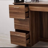 ميز مكتبي • MDF 15 مم • جوزي