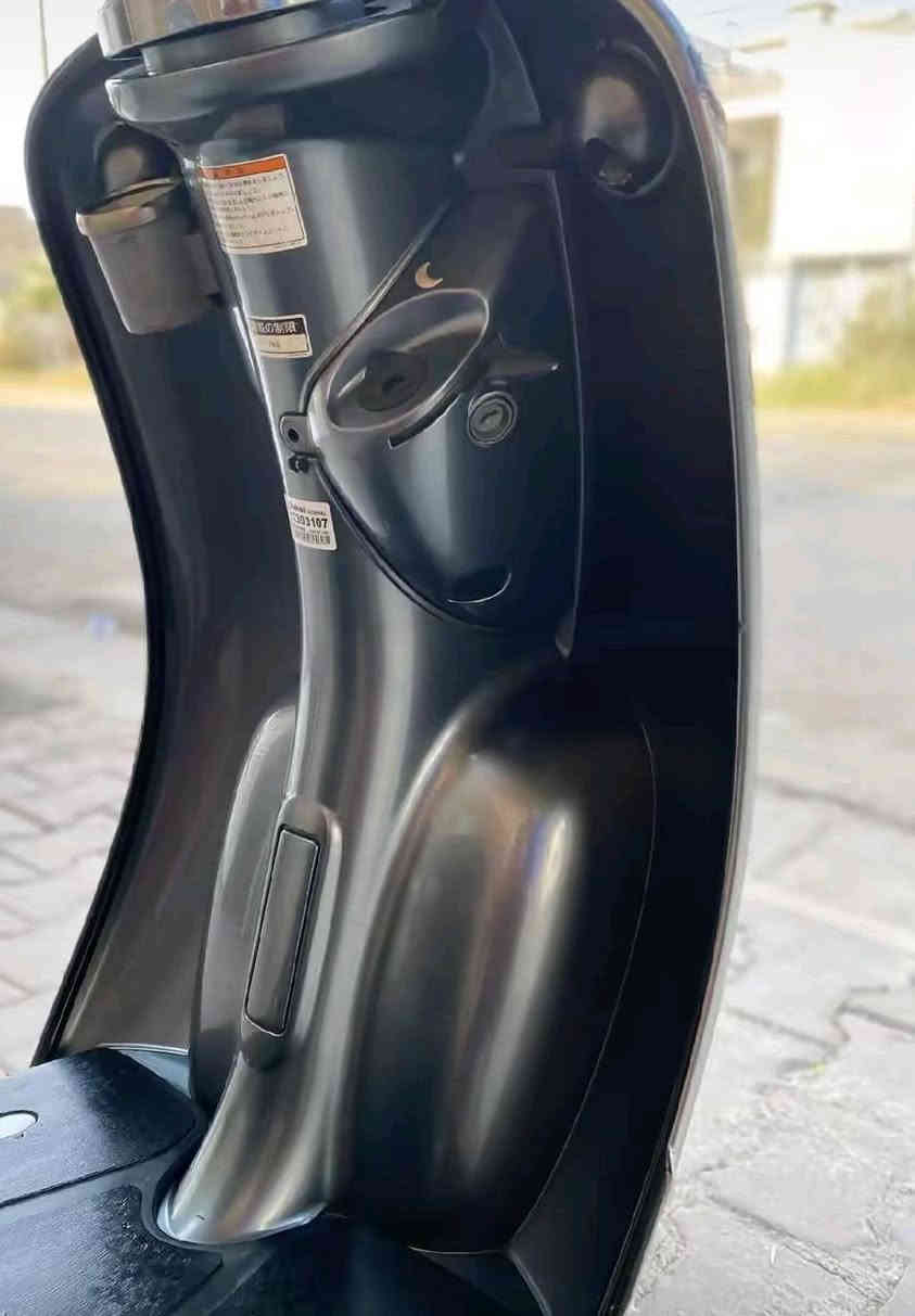 دراجە عبد حلیم  للبیع  رمپە فحل کفالە عامە دراجە نضیفه مكینه بلادی ما مفتوح وکابریتر بلادی وصالنصه بلادی زنجار كهربائیات كله شغال كفرات كله بلادی  درجه كله بلادی سلف واحد یشتغل دراجه ماشا لله ما بی ای نقص سعر 675 بی مجال قلیل رقم موبایل *********** وبی واتس ئاپ عنوان کرکوک شورچە
