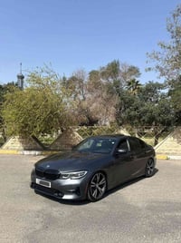 Bmw 330i 2021 Sdrive فوول مواصفات ١/١   جملغ و ربع باب خلفي صبغ   بدون...