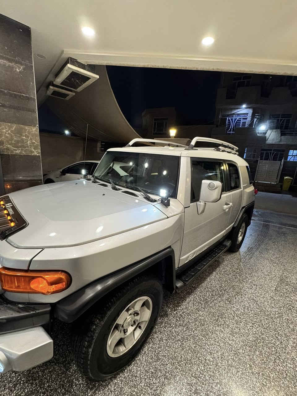 Fj cruser 2008
افجي كروزر 2008 
خليجية كلين 
فول مواصفات 
فور ويل 
اي تراك 
دفلوك 
دمام 
تحكم ستيرن
ماشية 254 الف كيلو
بيهة بارد بكد شبرين بالجاملغ صفحة السائق
صبغ فقط بنيد اثر جراد 
صدر جديد 
مكفولة كير ومكينة 
السيارة صافية مشيهة يخبل 
السعر (177) وبيهة مجال 
العنوان بغداد العامرية 
او معارض البياع 
للتواصل 
*********** 
متوفر واتساب
