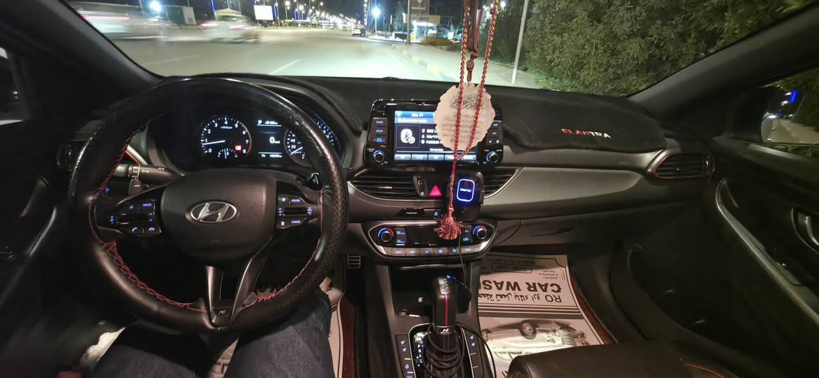 النترا GT N Line1600 T. تيربو 2019
رقم اربيل بأسمي موجودة بالكوت
وارد كندي حادث باب سائق والخلفي بدون ايرباك 
بالعراق صار بيه صبغ ربع جنطة و بارد..
فول مواصفات 
بانوراما ، كشنات تدفئة تبريد ، تحديد مسار ،رادار ،لايت زنون بلادي 
بك لايت LED
.سعرها 125 بيها مجال بسيط
اتصال او واتساب 
***********
