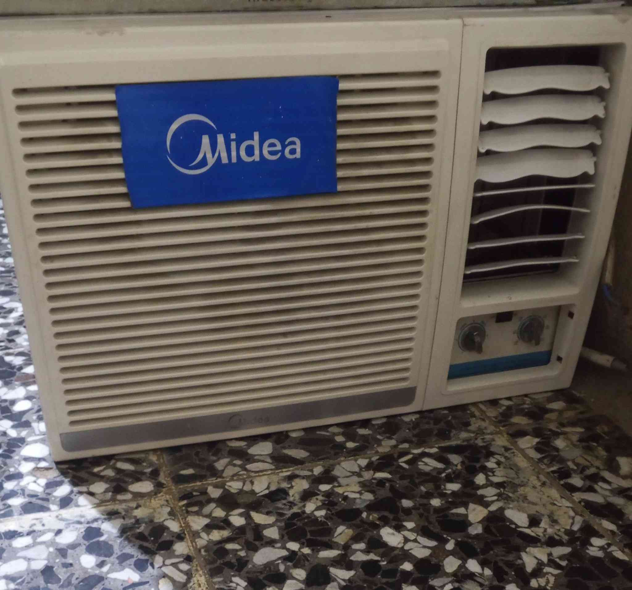 مكيف شغال عل فحص تدفه تبريد ثلج سعر 240طباخ كرياز نضيف كلش سعر 225ثلاجه نضيف كلش سعر 175طباخ ربع مشاعل سعر 125ول سعار بيه مجال لمكان بغداد يوجد توصيل لفحص مام لمندوب بس توصيل داخل بغداد


**إذا كنت صاحب هذا الإعلان وتريد حذفه لأي سبب، رجاءا أرسل رسالة إلى الدعم الفني**