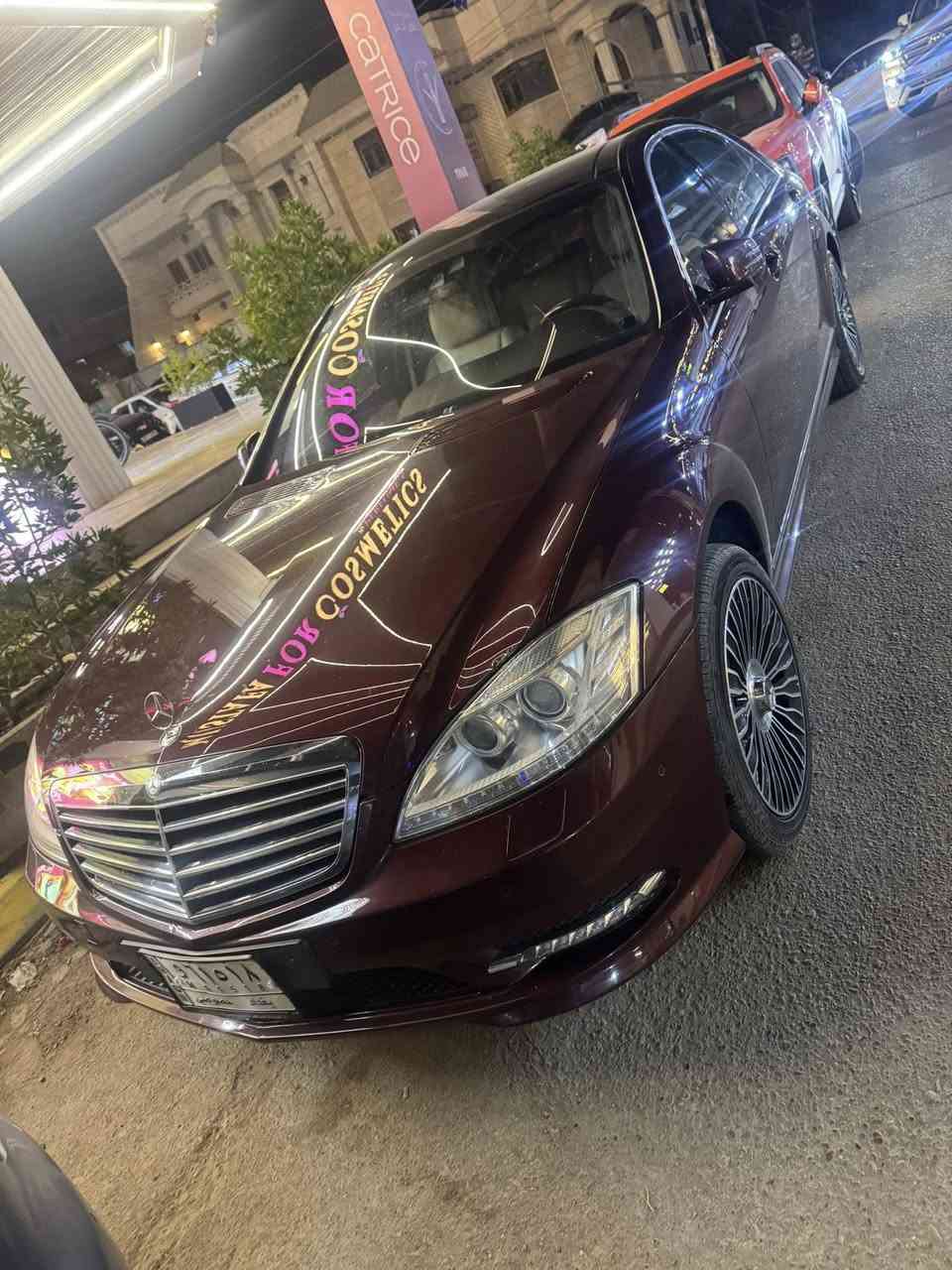 سلام عليكم 
مارسدس 350 خليجي وكاله للبيع 
ماشيه 98 الف حقيقي جديده سياره 
مكفوله كفاله عامه 
فول مواصفات 
العنوان بغداد الدوره 
هاتف ***********
