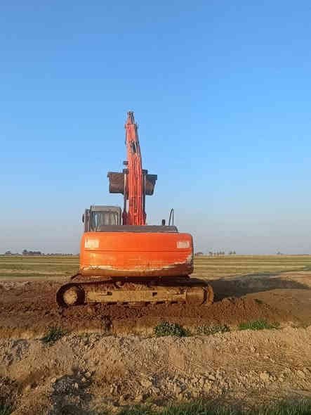 زت كفاله من صبق وفتح كفاله عامه موديل٢٠٠٤حجمه٢٠٠رقمه بابل جهازه منكلشي ترهم مراوس بسياره مكانه لطيفيه سريع دولي***********
