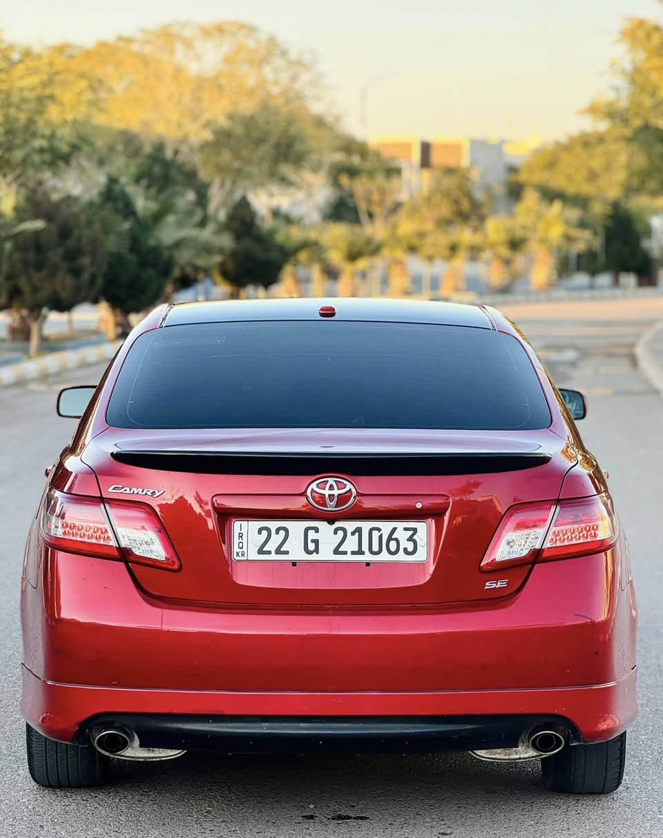 السلام عليكم اخوان
كامري امريكي 2010 SE
#السعر97$ 
#للاستفسار*********** 
سياره بيه 3 قطع بدون قطرة دواخل 
 وصورة سونار مرفق
ويا صورة السياره
كير ومحرك ابشرط 
حجم محرك 2400
مواصفاته 
شاشه ايباد
كامره 
تحكم استيرن
تثبيت سرعه 
كوشنات كهرباء
كير اوتو + طرح
تبريد تدفئه ابشرط 
حداديه ابشرط تخم تايرات جديد
رقم اربيل جديد 
سياره بسمي 
رقم و سنويه جديده لحد 2028
شرط تحويل او غرامه
مكان سياره ديالى خانقين
