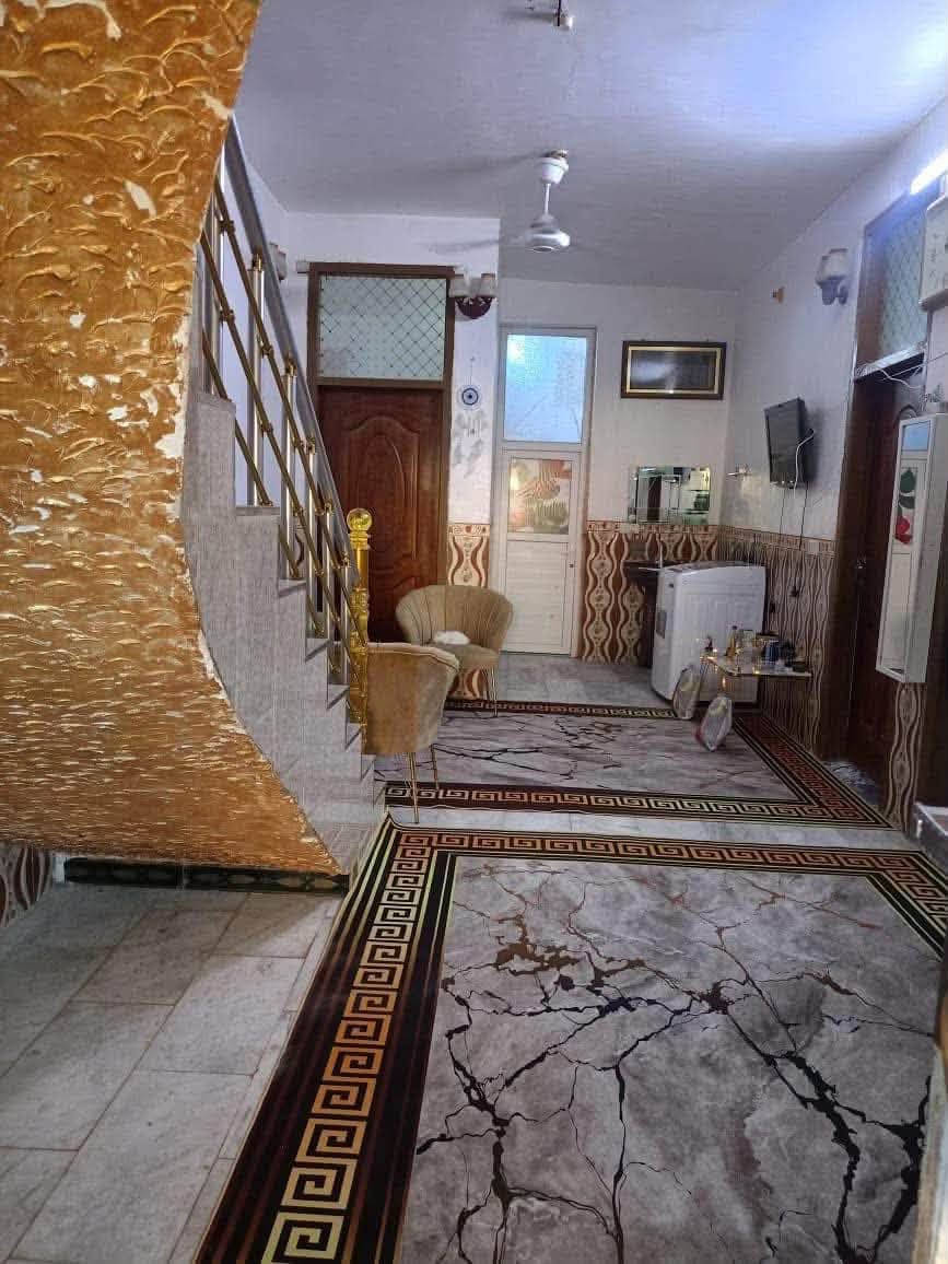 الهم صلي على محمد والي محمد
بيت للبيع بناء حديث كونكريت

 بلقاطع قرب جامع الرسول لاعظم
المساحه 250م
يحتوي ع
استقبال
صاله
مطبخ
غرفتين نوم
حمام داخلي 
مجمع صحي
الاستفسار الاتصال ع رقم

***********☎
