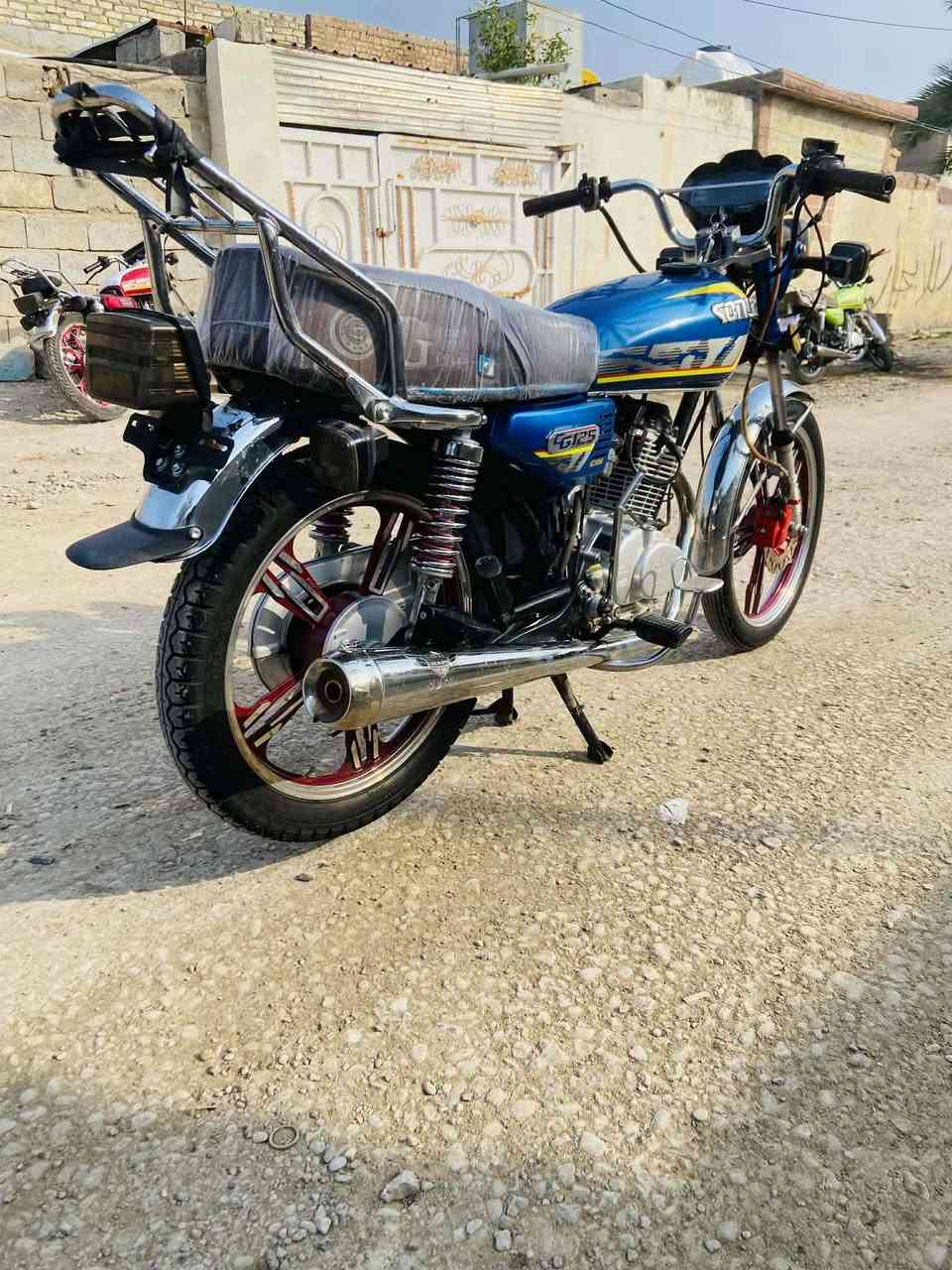 السلام عليكم
لبيع دراجه 4 كير حلوه مرتبه كامله مابيهه نقص 

شاشه شغاله فقط واير بي گطع 

موديل 23 ورقه كارتونيه 

سعر 475 وبي مجال 
ناحية السلام سراجق 
شراي تفضل خاص


**إذا كنت صاحب هذا الإعلان وتريد حذفه لأي سبب، رجاءا أرسل رسالة إلى الدعم الفني**