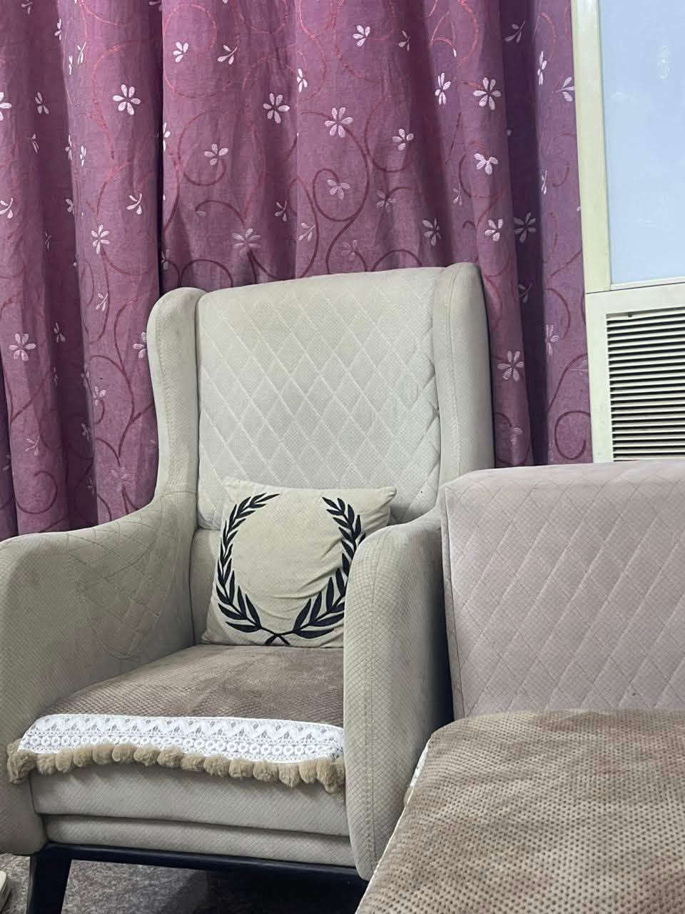 تخم بالة قوي وثكيل للبيع
السعر ٣٥٠ الف 

للتواصل واتساب ***********
المكان بغداد الغزالية
