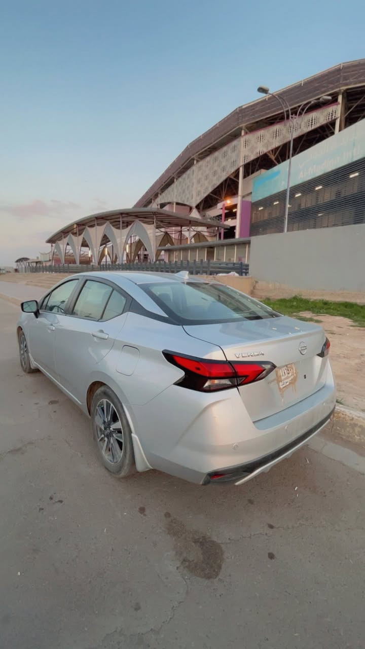 نيسان فيرسا SV موديل 2024 – 

السيارة جاهزة بالكامل وما بيها أي نقص، فحص مؤقت وتُرقم لجميع المحافظات.

المواصفات:

* شاشة تدعم Apple CarPlay

* شاحن موبايل لاسلكي

* قراءة ضغط/مستوى الإطارات

* توقف ذاتي أمامي + خلفي

* مثبت سرعة + مانع منحدرات

* بصمة تشغيل + بصمة أبواب + فتح الصندوق

* نقطة عمياء + إشارات بالمرايا

* نظام ترحيب عند الدخول

* نظام تنبيه وارتجاج المقود عند الخروج من المسار

*السياره جديده ماشية 43K/m

*( الضرر  بابتين جها السكن)

 السعر  مناسب 🔥- مكاني بغداد البلديات

التواصل واتساب مسج فقط 

***********
