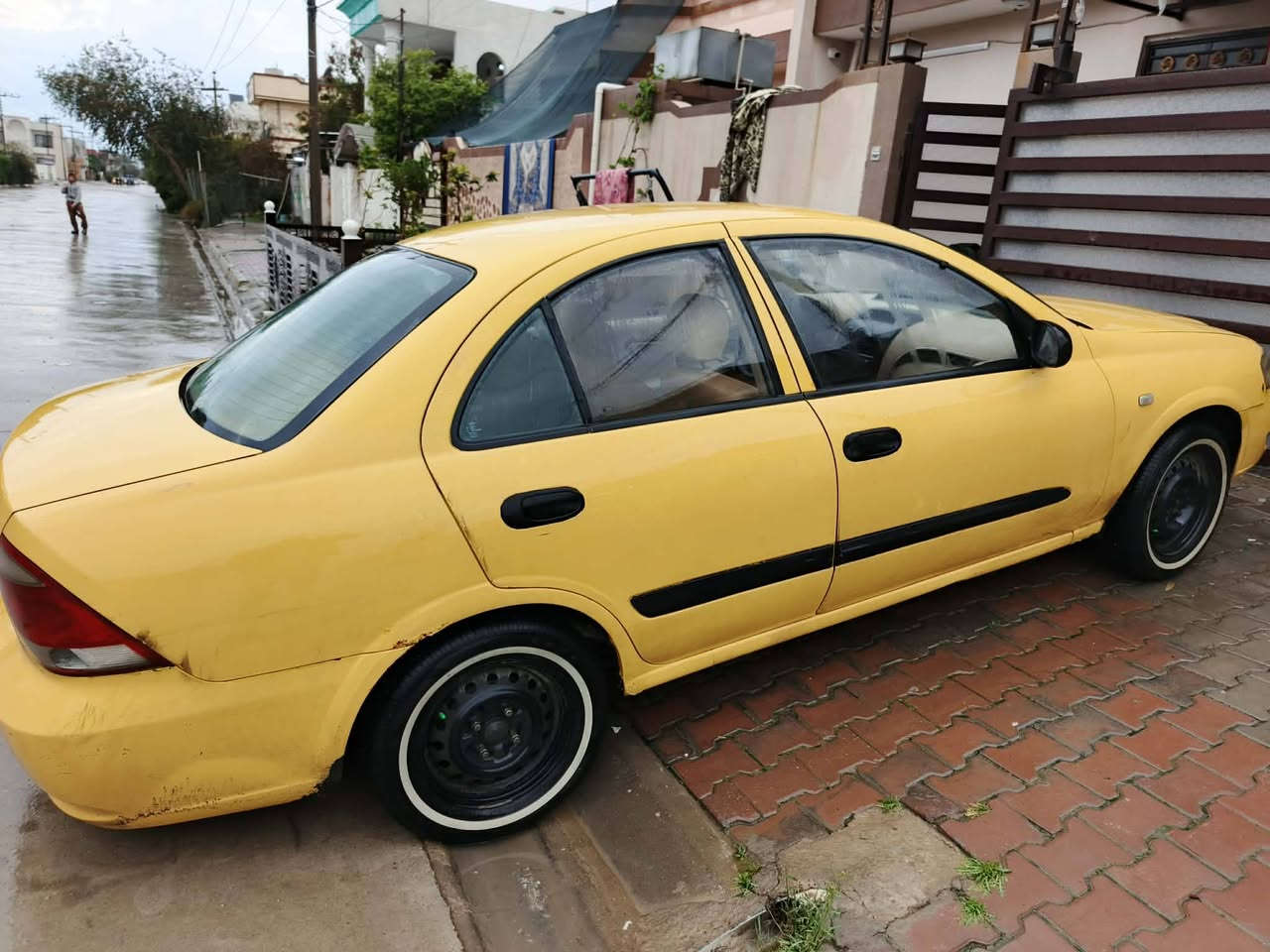 نيسان صني تاكسي رقم ديالى مشروع وطني
محرك وكير بشرط اوتوماتيك   سعر 69
 تبديل قطعتين بدون دواخل ***********
