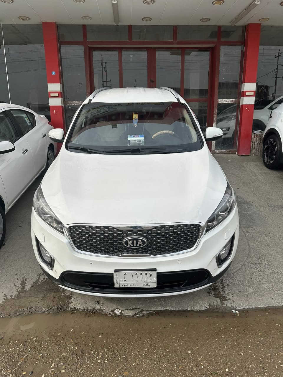 السلام عليكم سورنتو 2017 خليجيه فول مواصفات بستثناء البنراما المواصفات :
بصمه 
سبعه راكب 
6 سلندر كشن 
جنطه شفط
جلد 
حساس امامي خلفي 
تلث قطع تبريد

امريات شفط 
تحكمات ستيرن
شاه بلاديه

مكفوله ما عده بارد باب السايق حسبت شبر
العنوان صلاح الدين قضاء بلد
***********
