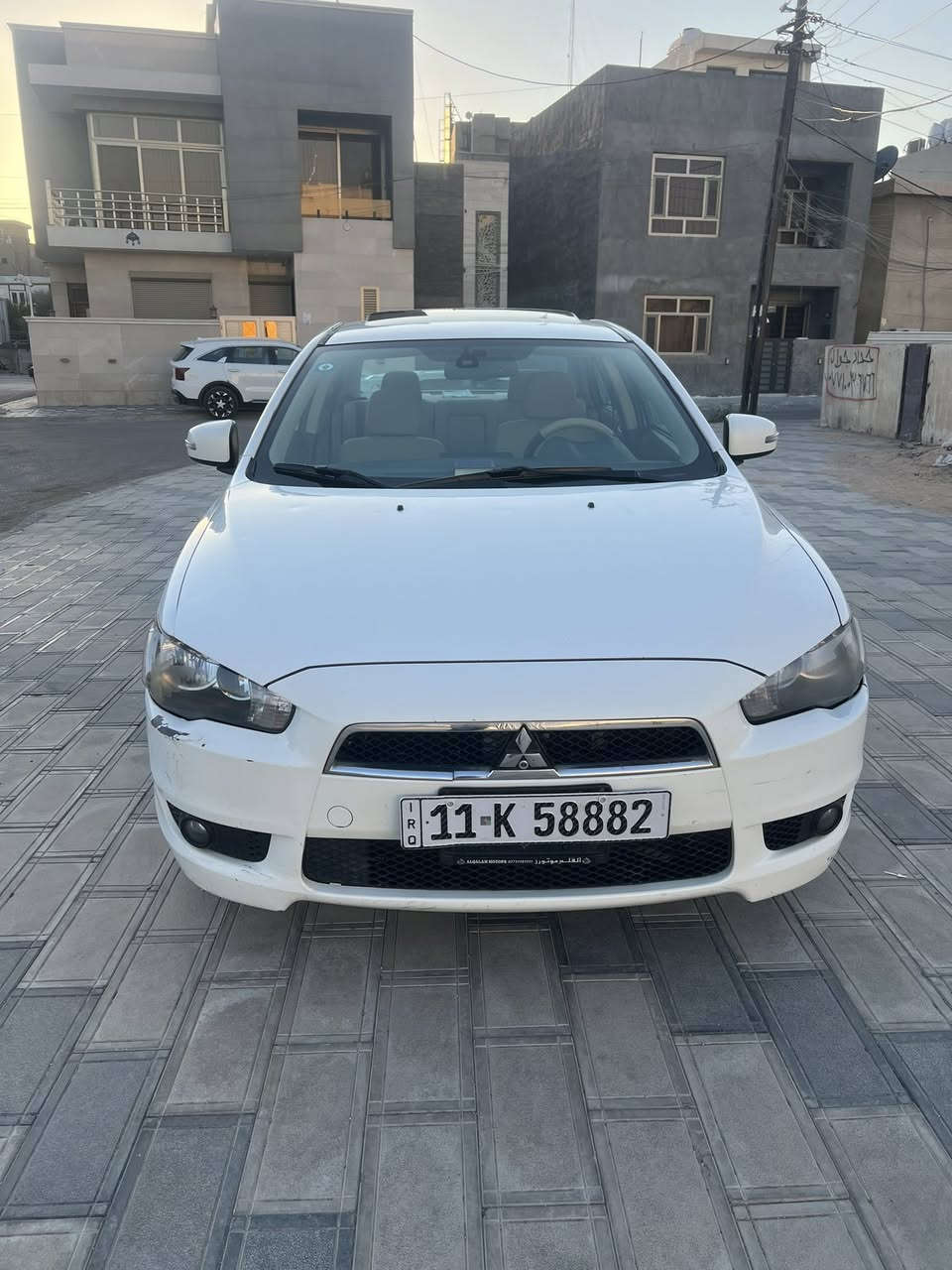 سلام عليكم لانسر قرش ٢٠١٦ جديدة سيارة ع ايدنة كير محرك صدر  تبريد ثلج مابيه اي. نقص اب اسمي رقم سنوية هزة جديدة سرفيس كامل مابيه اي شي نقص سيارة تجي وتشوف وتحكم تخم تاير جديد فتحة تحكم ستيرن مكاني بغداد حي جامعة رقمه حلو خليجي سيارة بيه صبغ باب وجاملغ وبيه كم حالوبة حتة سونار مسويله السعر ١٠٣ وبيه مجال بسيط ماشية ١٤٨ حقيقي سيارة احلة من صور ***********
