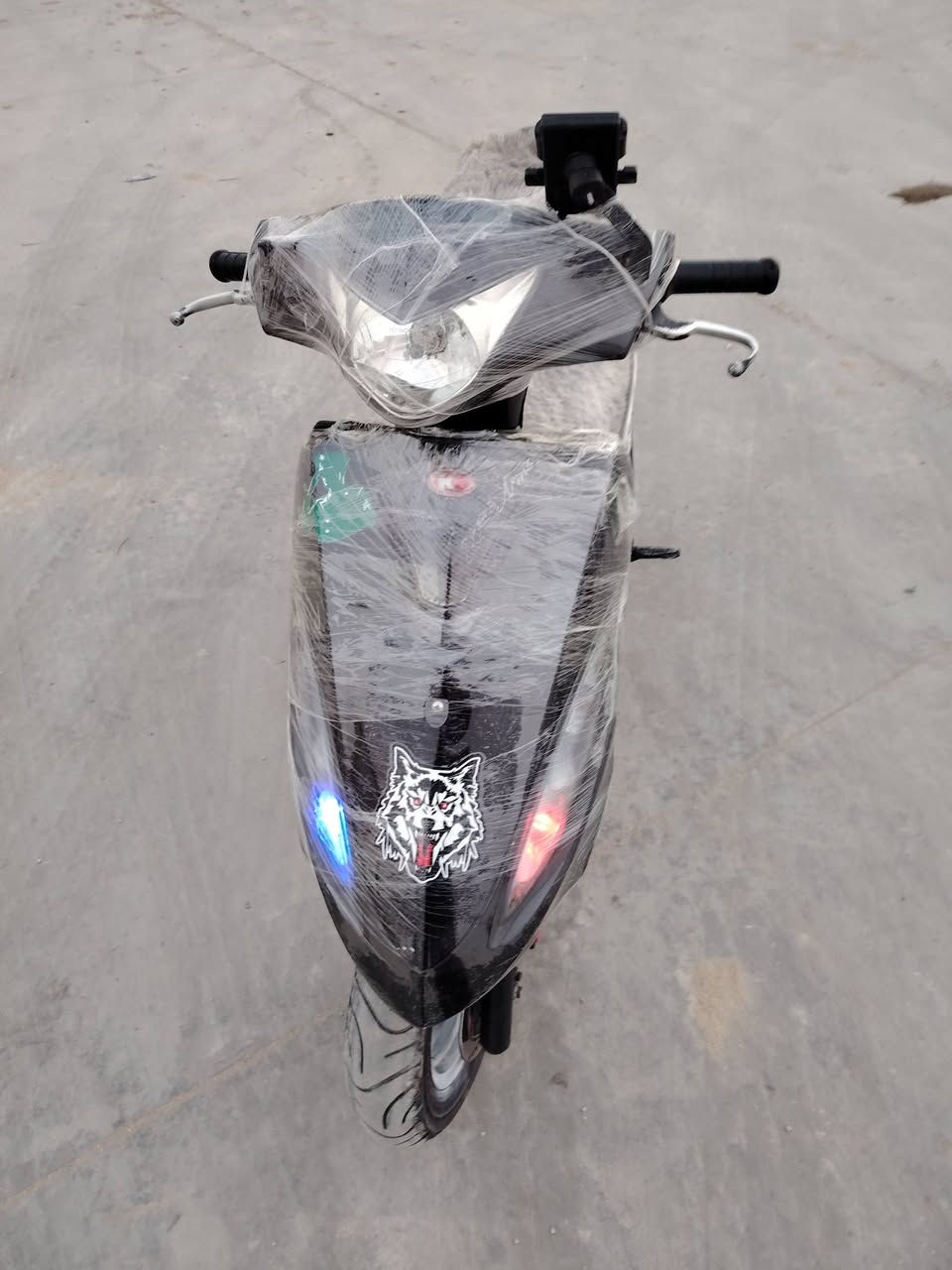 دراجة جي فور مكفولة محرك ما مفتوح كفرات ختم واحد دراجة رمبة
تواصل ***********
