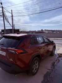 Rav 4 2024 هايبرد الحادث موضح بل صور  مابيها اي صبغ فقط جزء بسيط من ال...