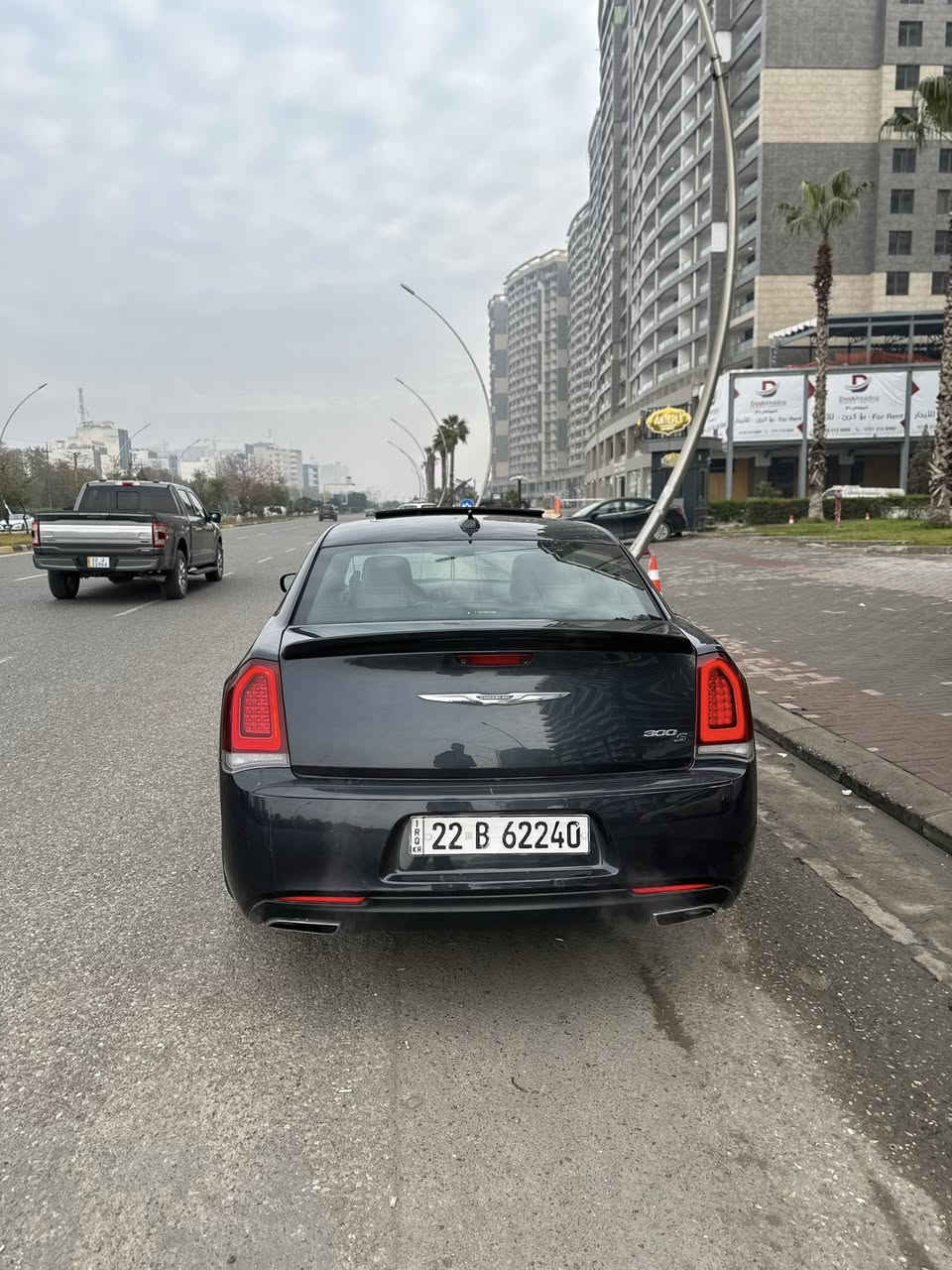 السلام عليكم
اوباما 18 S كندي  كلين تايتل كفاله عامه 
 ماشيه ٨٠ الف حقيقي 
رقم اربيل باسمي سنويه وهزه جديدة
سياره موصفات اس فول بنوراما وكشنات اس
بجم عريض لد وعدسه بالدعاميه موصفاتها معروفه 
السعر ٢٦٤ وبيه مجال بسيط للبيع أو مراوس 
مكاني بغداد حي الجامعه ***********
