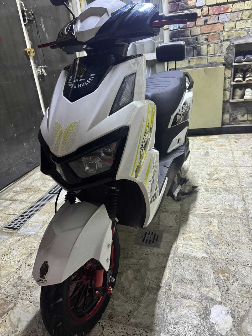 سلام عليكم دراجه شحن جي تي سكنس رياضي فول 2025  /6 /بطاريات  مكان بغداد جديدة  ستفسار على هاذا الرقم *********** او واستاب
