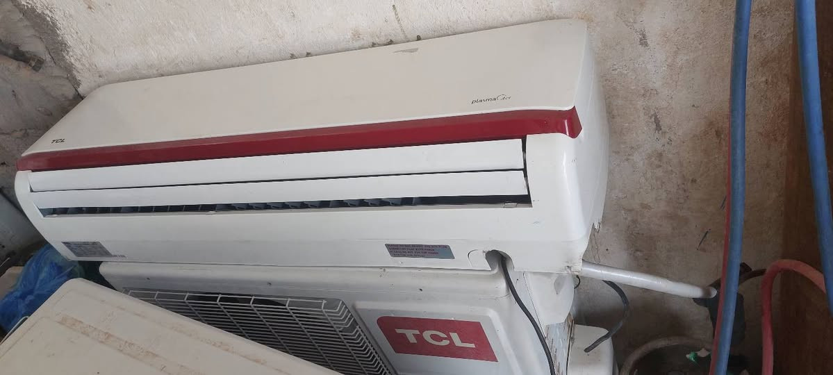 السلام عليكم ورحمة الله وبركاته
سبالت للبيع TCL  طنين + طن ونص 
غير متواجد على الفيس بوك  غير متواجد على الفيس بوك  ***********
