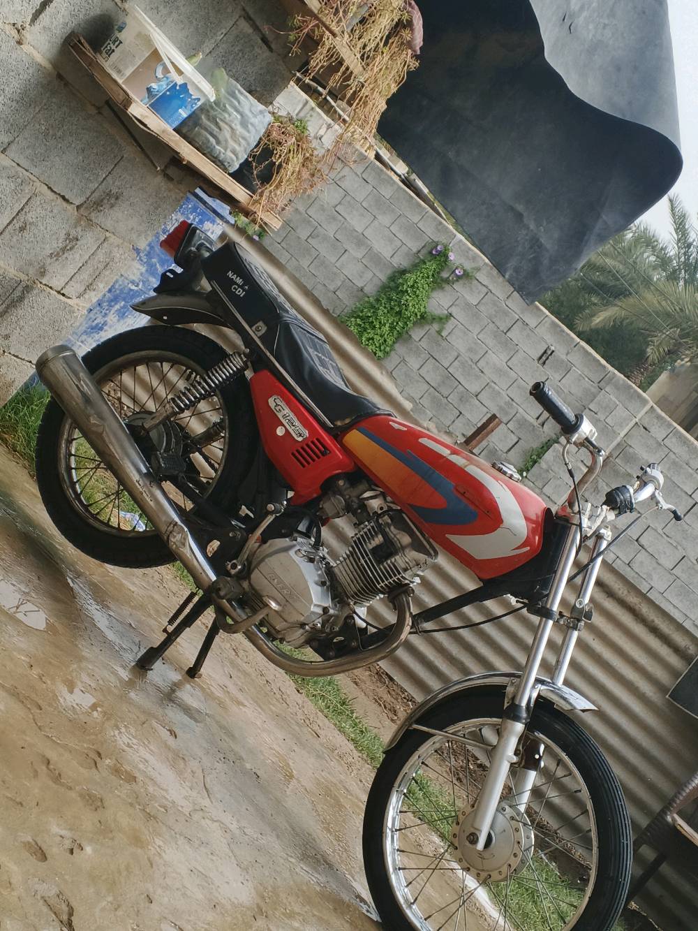 السلام عليكم دراجة للبيع كلك مكان ميسان سعر 500 وبيه مجال دراجة كامله ما عوزه شي تواصل واتساب فقط ***********