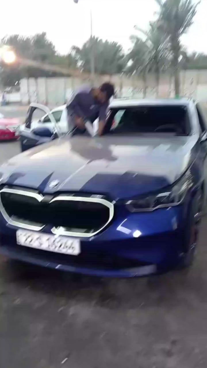 -يتوفر زجاج السيارت الحديث والقديم
-بأسعار جيده تبديل الزجاج الامامي الكافه انواع السيارات 
-تبديل الزجاج المضلل البيبان والخلفيه 
-ازاله التضليل من الزجاج الامامي والابوب
-تنضيف مكان الزجاج بعد ازالته  
-ويتوفر زجاج اصلي الكافه انوع السيارات 
-ويتوفر زجاج درجة اولى مع ضمان جوده العمل والزجاجه -فتره الضمان 3️⃣سنوات 
مع احسن انوع السلكون 
-يتوفر جميع انواع السلايتات لجميع انواع السيارات
-ويتوفر زجاج درجه ثانيه ضمان فقط جوده العمل وليس -الزجاجه 
-وكل هاذه عدنه شد موقعي داخل بغداد فقط ضايج من -الزدحام ماعندك مجال تجي احنى نجيك بكل مكان ابغداد 
-وتشوف الشغل اذا ميعجبك ربع متنطي والجامه هديه من -عدنه الك 
-موقعنا شارع شيخ عمر قرب مقبره الغزالي 
-للاستفسار اكثر اتصل بنا او مراسله ع واتس اب***********ابوفهد
