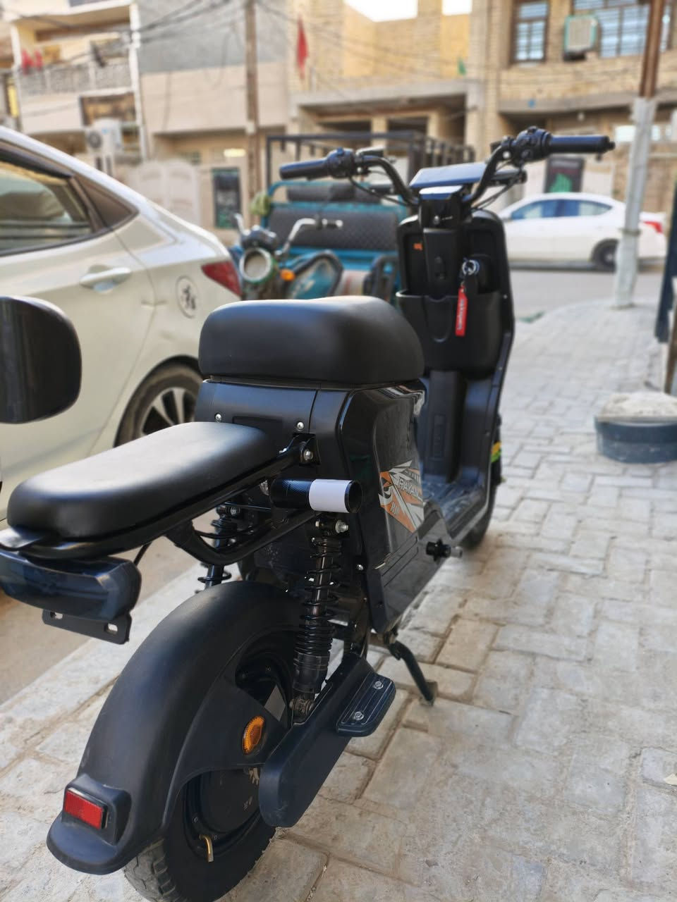 سلام عليكم دراجه شحن r10 للبيع
فول مواصفات اشاير هورن لايت عالي وناصي زنون بريكات دسكات نظام رجوع للخلف وتشغيل عن بعد وانذار ضد السرقه وتجي وياها مراياتها والسلة مالتها تجي 5 بطاريات تجي نظام 3 سرع سرعتها 70 الدراجه جديده شلعتها قويه سعرها 475 وبيها مجال مكاني بغداد شهداء البياع


**إذا كنت صاحب هذا الإعلان وتريد حذفه لأي سبب، رجاءا أرسل رسالة إلى الدعم الفني**