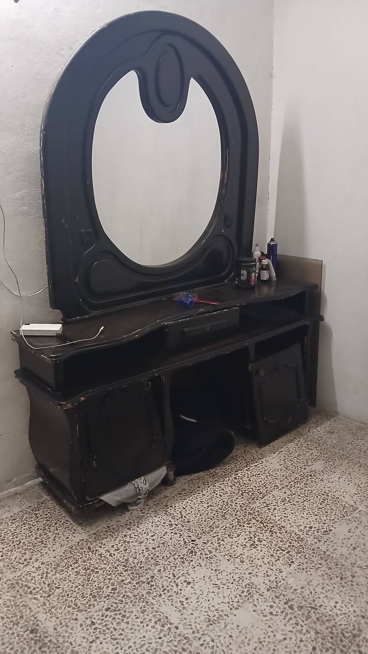 غرفة نوم خمس قطع مليونين و200 منهي


**إذا كنت صاحب هذا الإعلان وتريد حذفه لأي سبب، رجاءا أرسل رسالة إلى الدعم الفني**