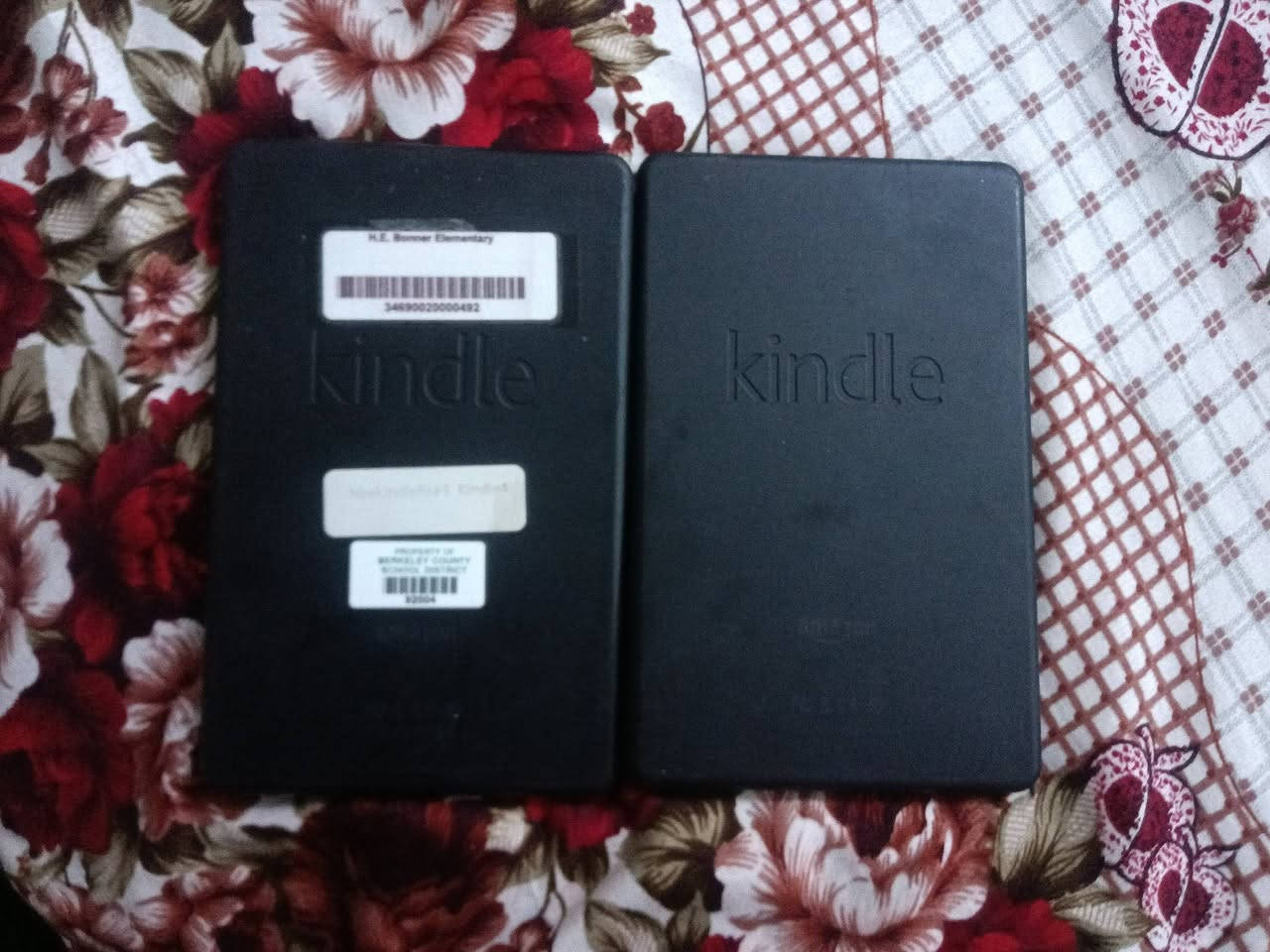 سلام عليكم ايبادات عدد اثنين نوع كندل جهاز نضيفات كل جهاز بي 15 لعبه الاطفال
السعر 40 ثيناتهن ما ابيع واحد لاريد يتفضل خاص او يعلق او للمراوس بثنين


**إذا كنت صاحب هذا الإعلان وتريد حذفه لأي سبب، رجاءا أرسل رسالة إلى الدعم الفني**