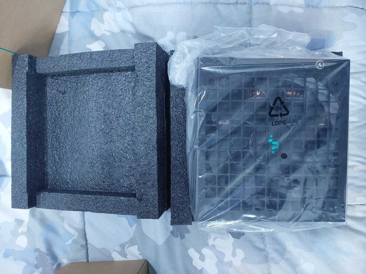 سلام عليكم

WD Blue 500 GB 7200 RPM جديد

السعر 30 الف

--------------------------------------------------------------------------

Deepcool PX1000G 1000 W 80+ Gold Certified Fully Modular ATX Power Supply

جديد السعر 185 الف


**إذا كنت صاحب هذا الإعلان وتريد حذفه لأي سبب، رجاءا أرسل رسالة إلى الدعم الفني**